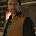 Martin Henderson Virgin River S05 Brown Vest