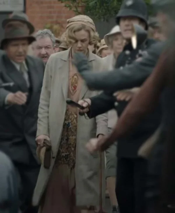 The Dig Edith Pretty Wool-Blend Coat