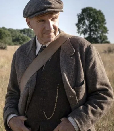 The Dig Ralph Fiennes Grey Coat