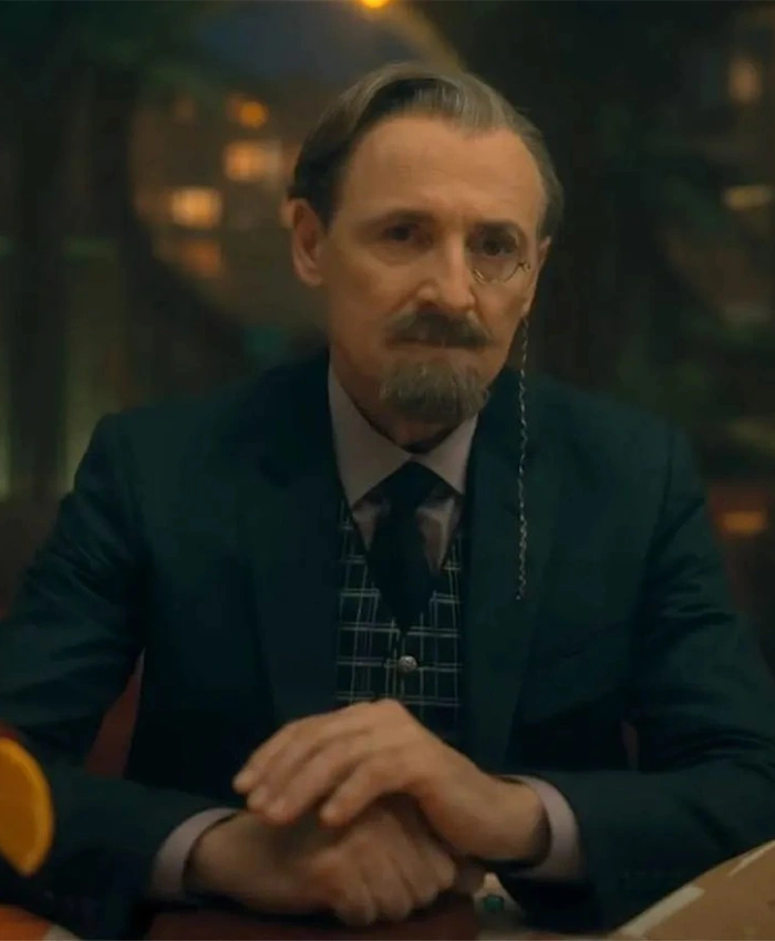 The Umbrella Academy S02 Reginald Hargreeves Black Blazer The Umbrella Academy S02 Reginald Hargreeves Black Blazer