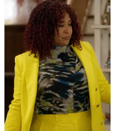 The Upshaws S07 Althea Turner Yellow Blazer