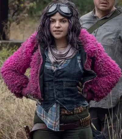 The Walking Dead S10 Juanita Princess Sanchez Pink Cropped Fur Jacket