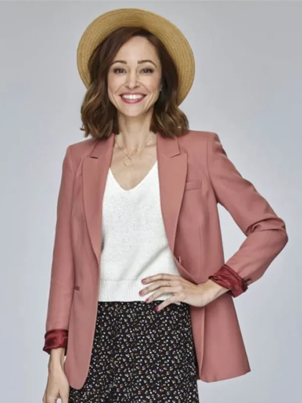 The Wedding Veil Inspiration 2023 Autumn Reeser Pink Blazer