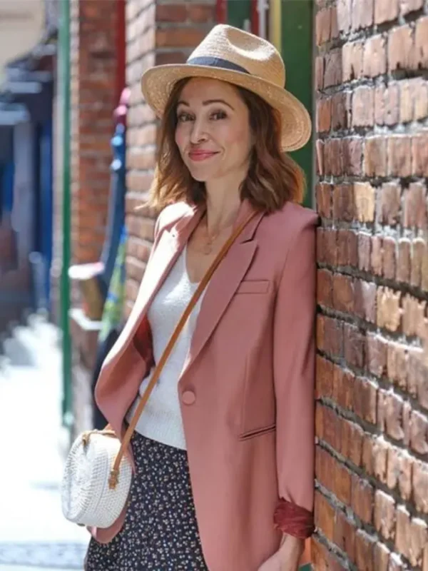 The Wedding Veil Inspiration 2023 Autumn Reeser Pink Blazer