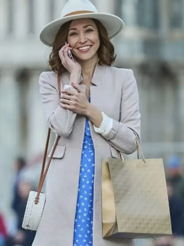 The Wedding Veil Inspiration 2023 Autumn Reeser Coat