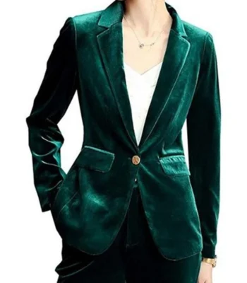 Victoria Pedretti You S02 Ep02 Love Quinn Green Velvet Blazer