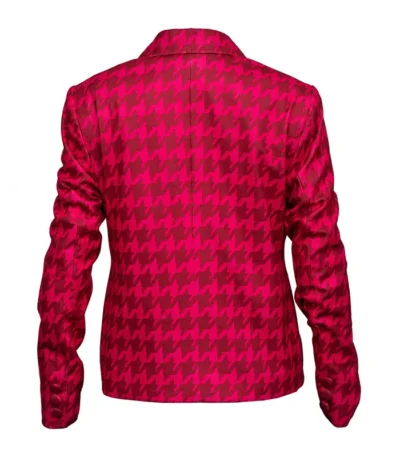 Welcome to Flatch S02 Jaime Pressly Red Blazer
