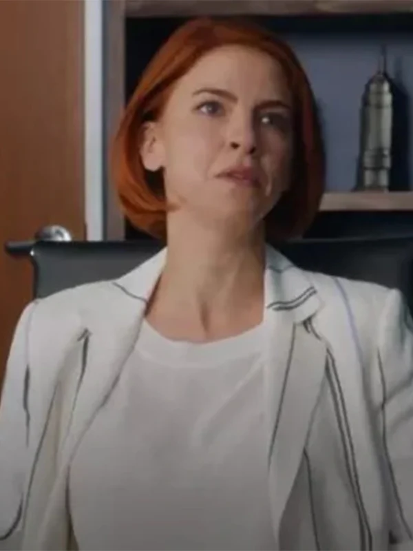 Workin’ Moms S05 Dani Kind White Blazer