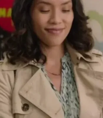 Workin’ Moms S05 Jessalyn Wanlim Trench Coat