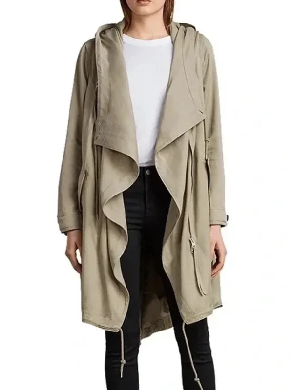 Workin’ Moms S05 Kate Foster Draped Coat