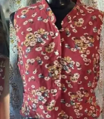 Yellowjackets S01 Jackie Floral Shirt