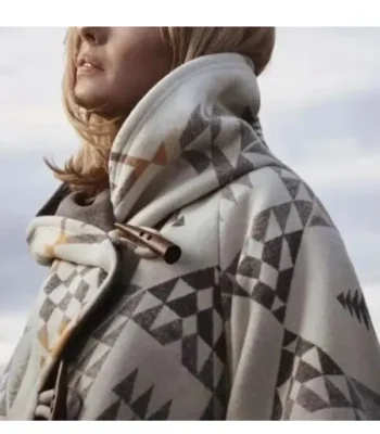 Yellowstone Kelly Reilly White Poncho Cloak Coat