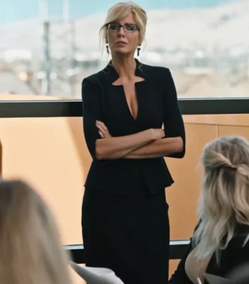 Yellowstone S04 Beth Dutton Black Inverted Notch Neck Jacket