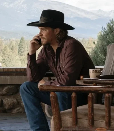 Yellowstone S05 Kayce Dutton Burgundy Shirt