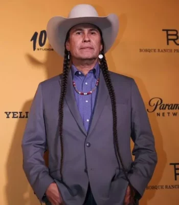 Yellowstone S05 Moses Brings Plenty Premiere Grey Blazer