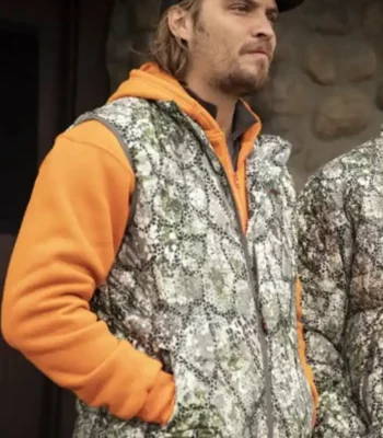 Yellowstone S2 E6 Kayce Dutton Printed Vest