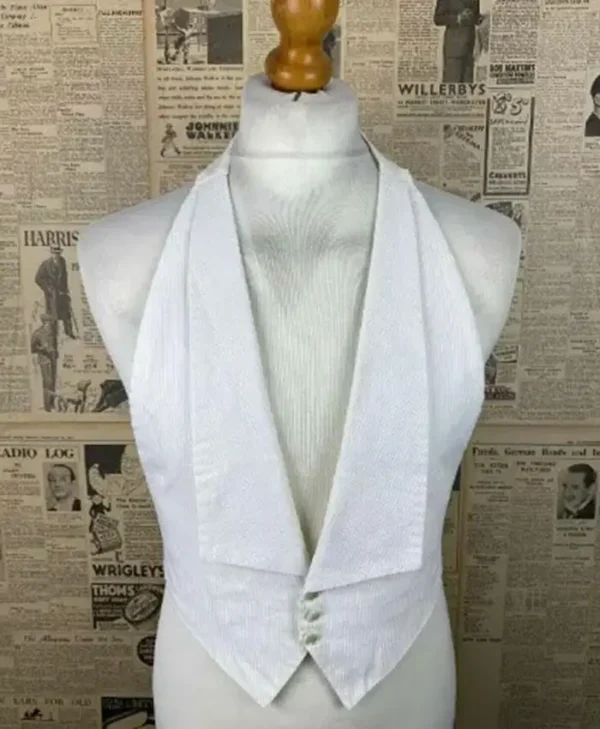 You S04 Niccy Lin White Vest