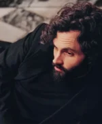 You S04 Penn Badgley Black Blazer