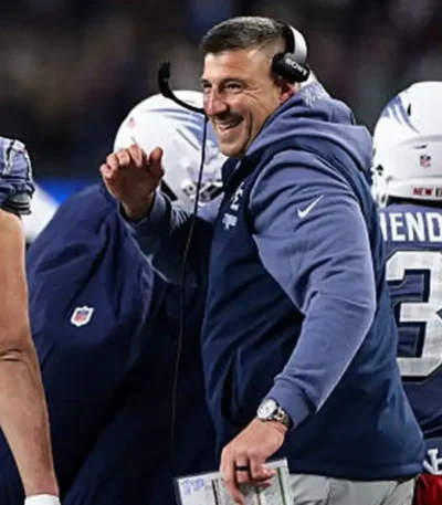 Coach Mike Vrabel Patriots T Strong Vest