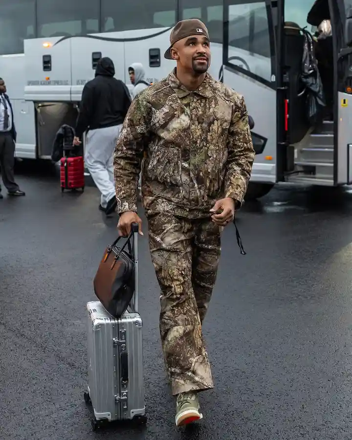 Jalen Hurts Camo Outfit Jalen Hurts Camo Outfit