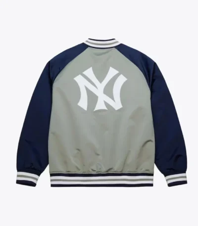 NY Yankees Vintage Logo Double Clutch Lightweight Satin Gray Jacket