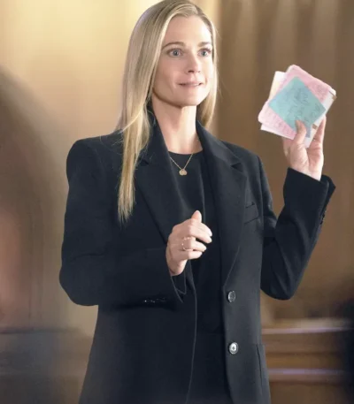 A.J. Cook Criminal Minds Evolution S18 Black Coat