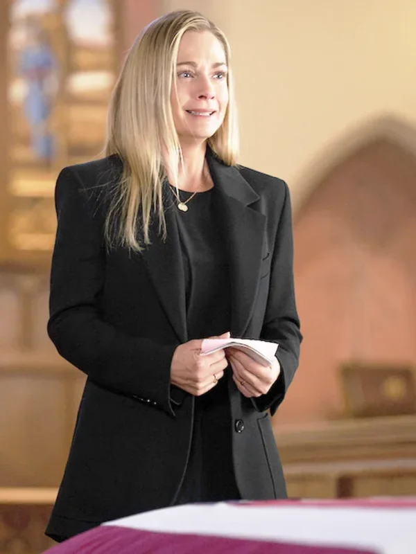 A.J. Cook Criminal Minds Evolution S18 Black Coat