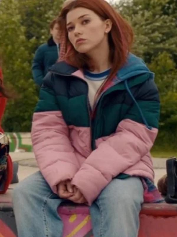 Abby Ginny and Georgia S03 Colorblock Puffer Jacket