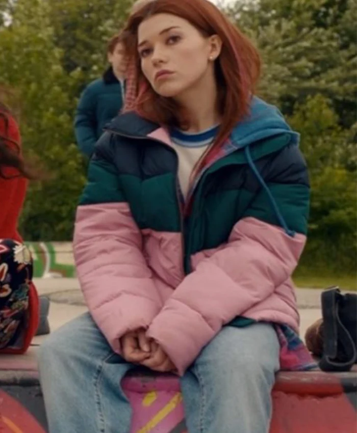 Abby Ginny and Georgia S03 Colorblock Puffer Jacket Abby Ginny and Georgia S03 Colorblock Puffer Jacket