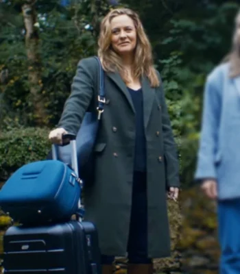 Alicia Silverstone Irish Blood S01 Trench Coat
