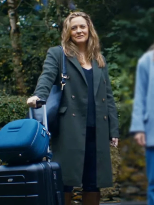 Alicia Silverstone Irish Blood S01 Trench Coat