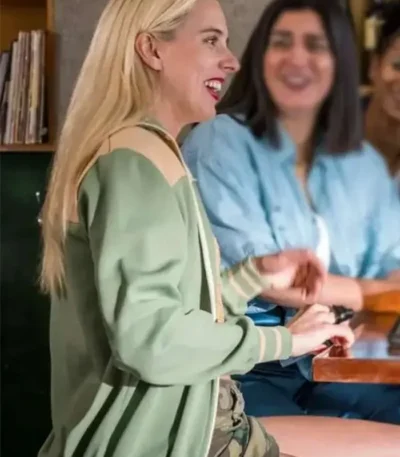Amanda Diary of a Ditched Girl S01 Green Bomber Jacket