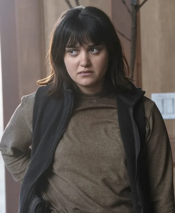 Ariela Barer The Last of Us S02 Black Vest Ariela Barer The Last of Us S02 Black Vest