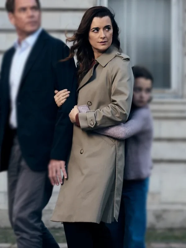 Cote de Pablo NCIS Tony & Ziva Grey Coat