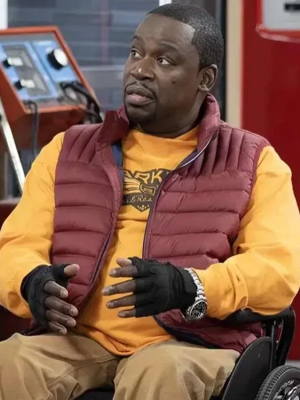Daryl Mitchell Shifting Gears S01 Maroon Vest