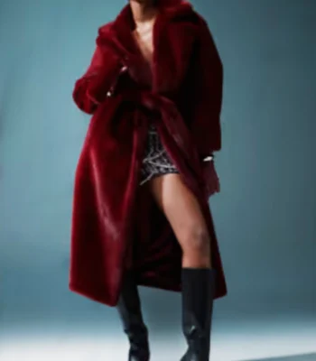 Demi Engemann The Secret Lives of Mormon Wives S02 Fur Coat