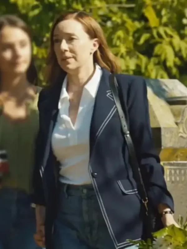 Doc S02 Dr. Amy Larsen Blue Blazer