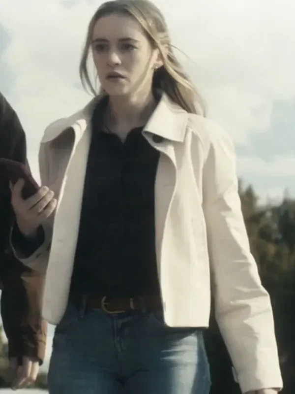 Doc S02 Dr. Hannah Clark White Jacket