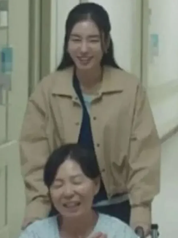 Dynamite Kiss Go Da-rim Beige Jacket