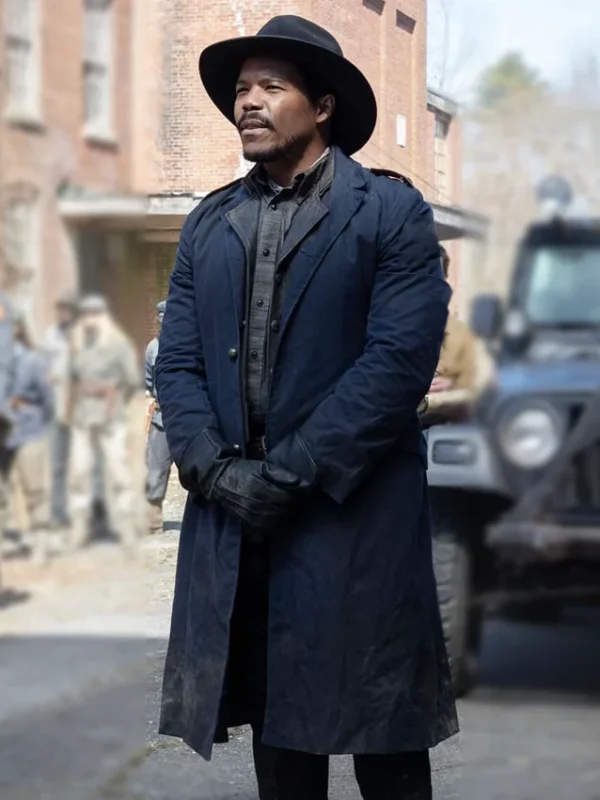 Gaius Charles The Walking Dead Dead City S02 Blue Coat