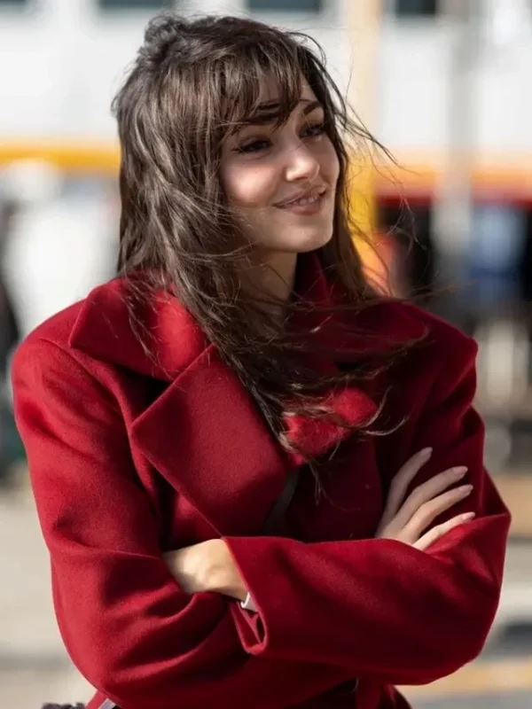 Hande Erçel Reminder S01 Red Wool Coat