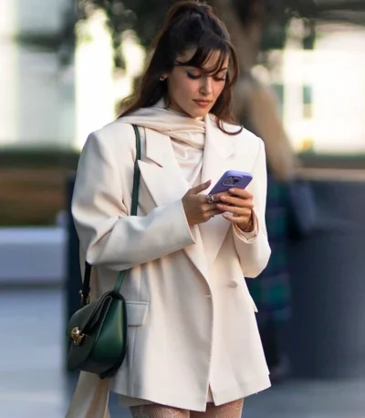 Hande Erçel Reminder S01 White Coat