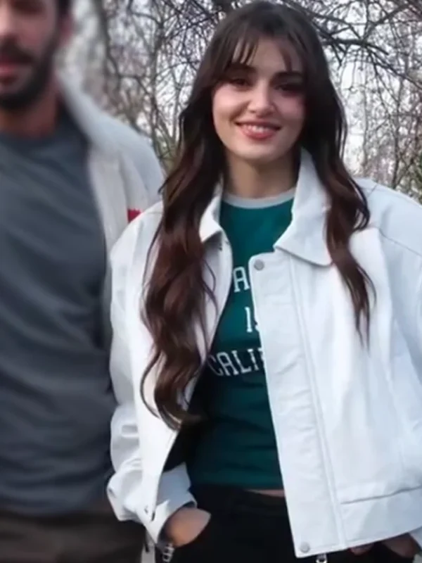 Hande Erçel Reminder S01 White Jacket