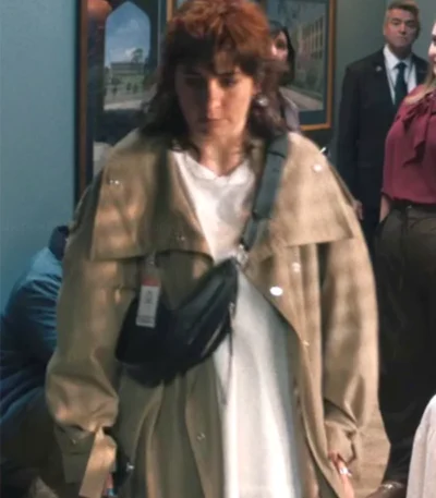 Jazmyn Tanner The Twelve S03 Beige Coat