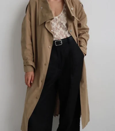 Jazmyn Tanner The Twelve S03 Beige Coat