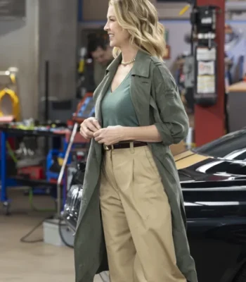 Jenna Elfman Shifting Gears S01 Green Coat