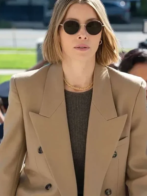 Jessica Biel The Better Sister S01 Brown Coat