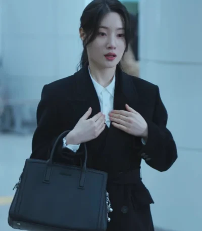 Jung Chae-yeon Beyond the Bar S01 Black Coat