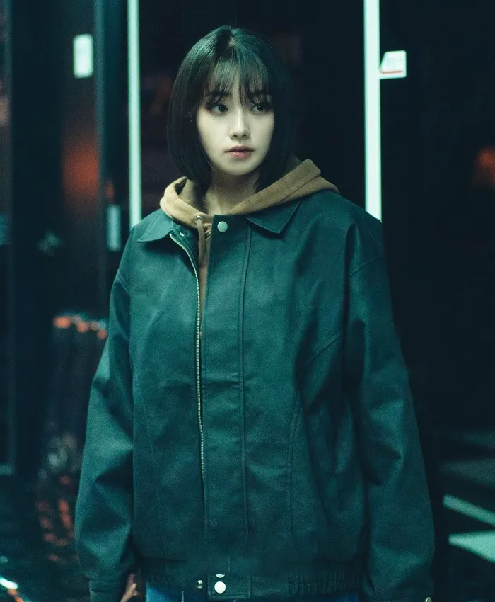Kang Mi-na Twelve S01 Black Cotton Jacket Kang Mi-na Twelve S01 Black Cotton Jacket