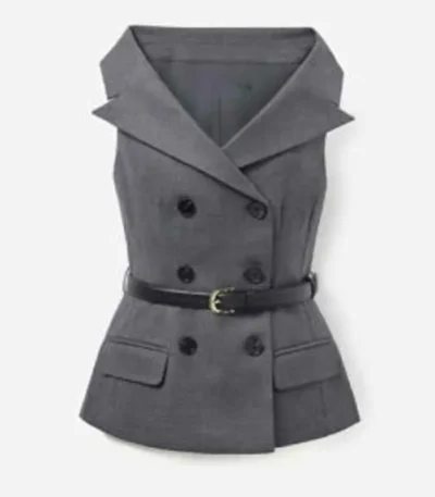 Running Point S02 Kate Hudson Grey Sleeveless Jacket